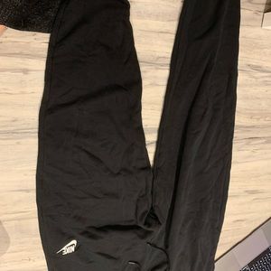 🌻BRNAD NEW Nike sweatpants